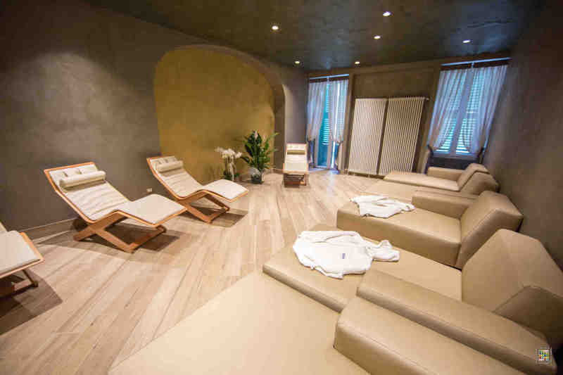 Blue Light Beauty and City Spa Verona photo