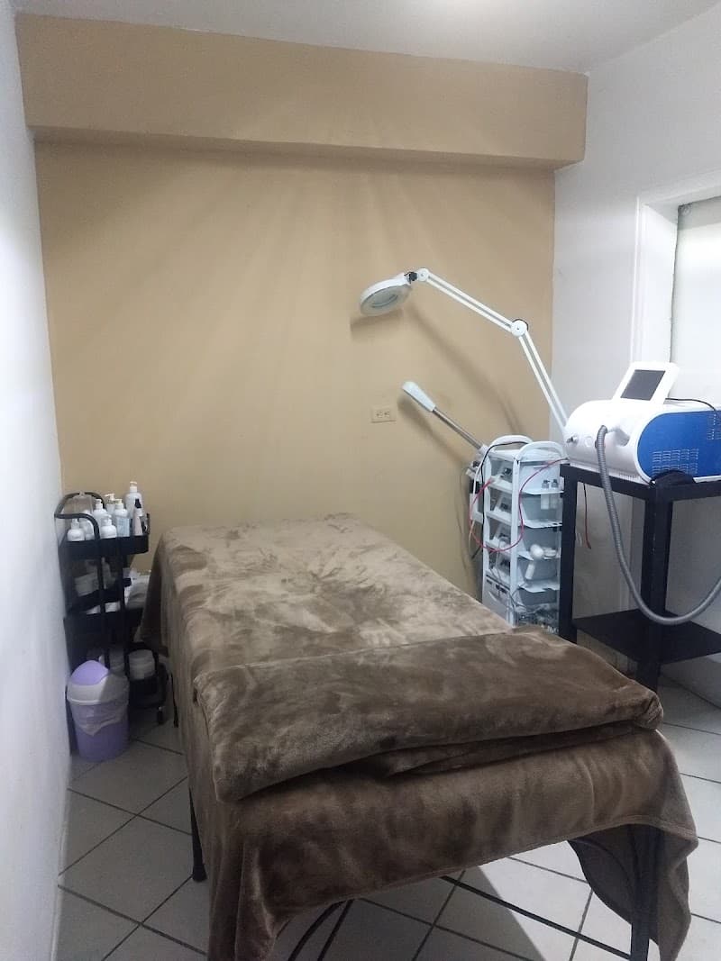 Blue Spa + Nails and Lashes Heroica Nogales photo
