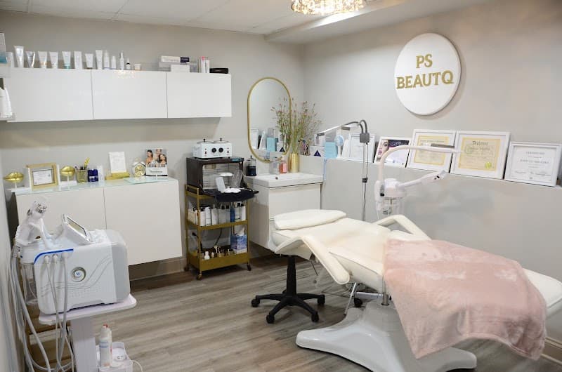 Blush Beauty Studio Chicago photo