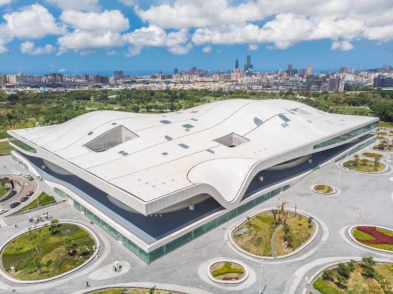 Bodhi Hall Meridian Center Kaohsiung City photo