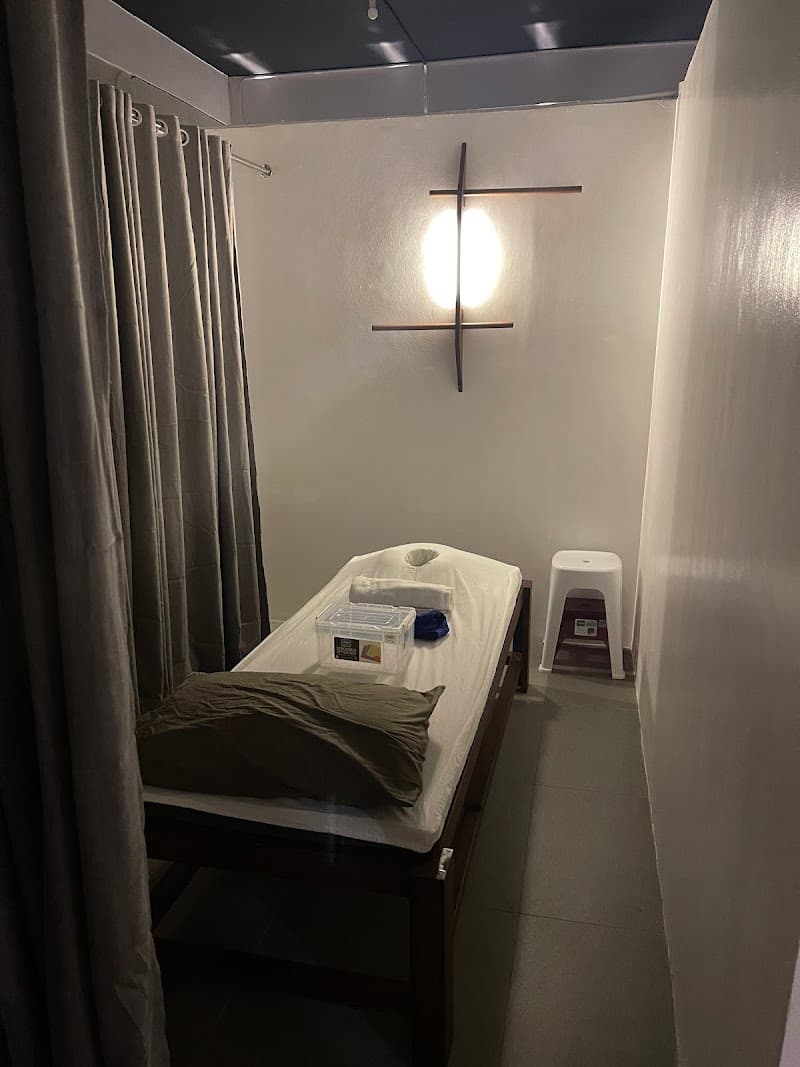 Body and Sole Premier - Pardo Branch Cebu City photo