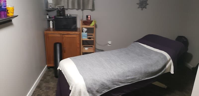 Body Kneads by Donna, LMT Villa Grove photo