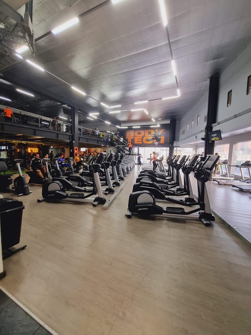 Bodytech Avenida Colom Medellín photo