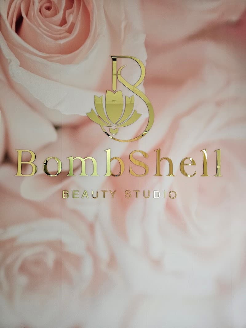 Bombshell beauty studio Delray Beach photo