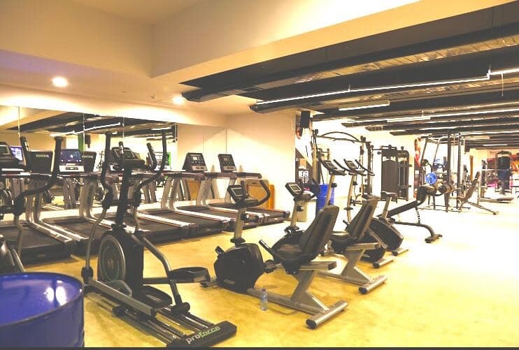 Boon Club Gym Spa Wellness BatiŞEhİR Spor Spa Merkezİ Bağcılar photo
