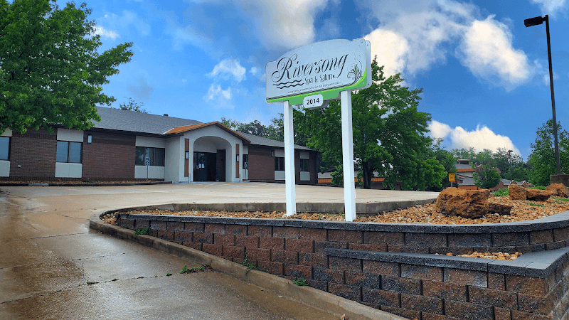 Brandy Justus Riversong Salon&Spa cosmetologist Jefferson City photo