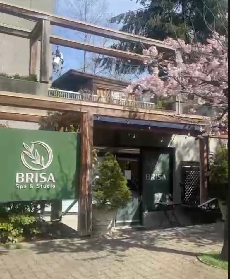 Brisa Spa Vancouver photo