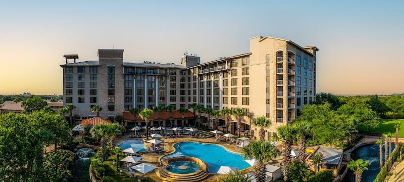 Broken Shoe Resort and Spa Round Rock photo