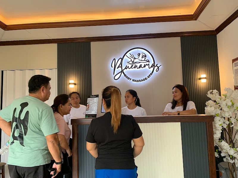 Buenamas Body Massage Spa Lian photo