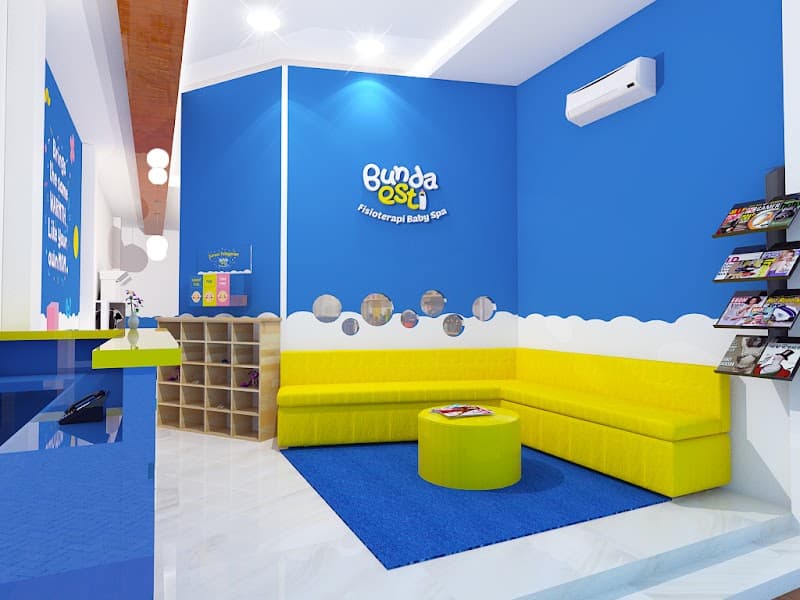 Bunda Esti Baby Spa Purworejo photo