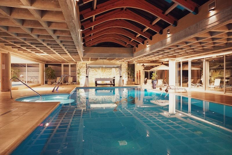 Cacique Inacayal - Lake & Spa Hotel Bariloche photo