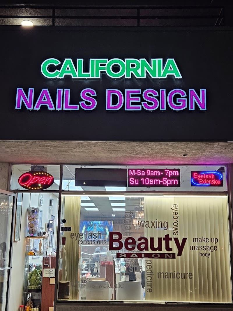 California Nail La Mesa photo
