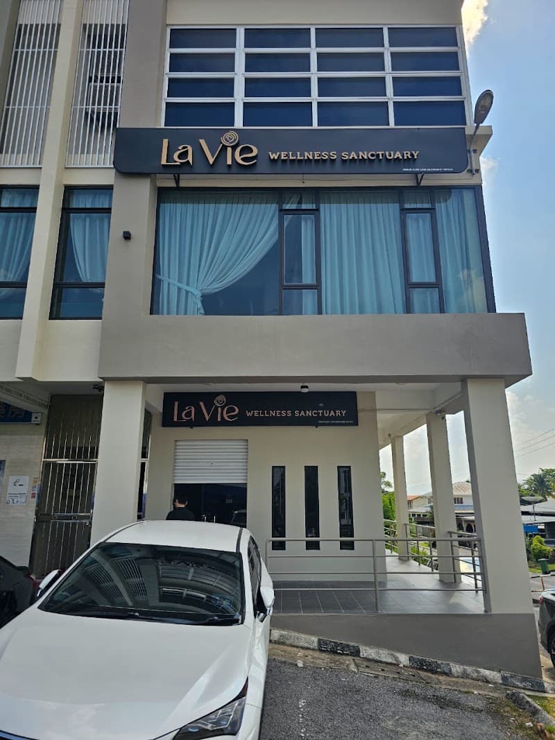 Calm Healing Kuching photo