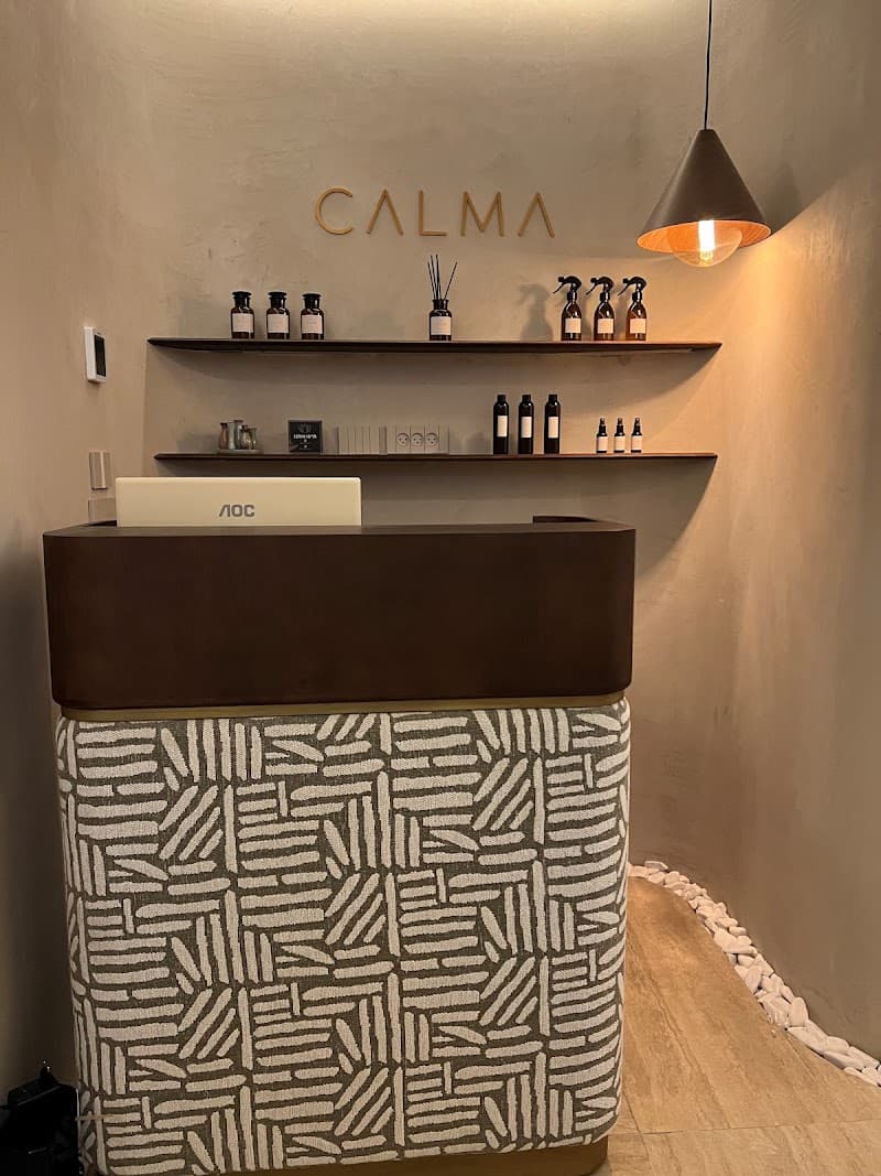 Calma Onilovoi Ln photo
