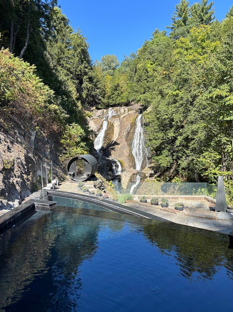 Calumet | Falls - Retreat & Spa Grenville-sur-la-Rouge photo