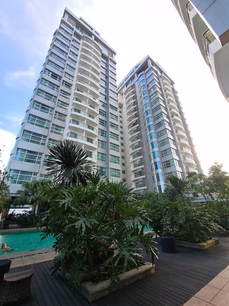 Cambridge Condominium Female Spa & Sauna Medan photo