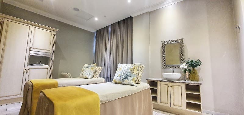 Camelot Spa Central Square Menlyn Maine Tshwane photo