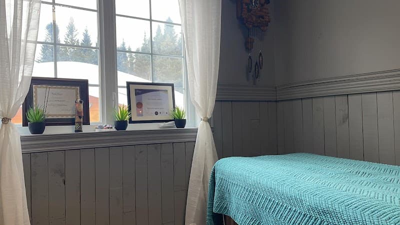 Camille - Massothérapeute agréée Gaspé photo