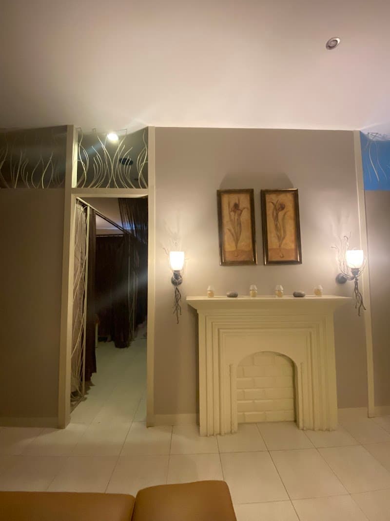 Candle Reflexology & Back Pressure Surabaya photo