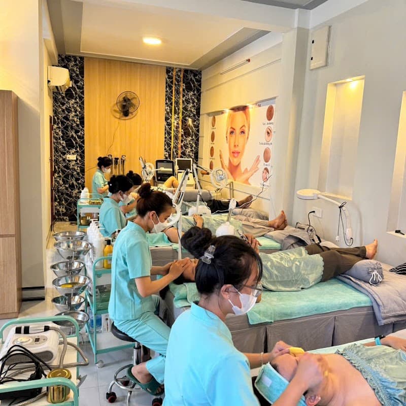 Cao Kim's Beauty Center & Academy Quy Nhơn photo