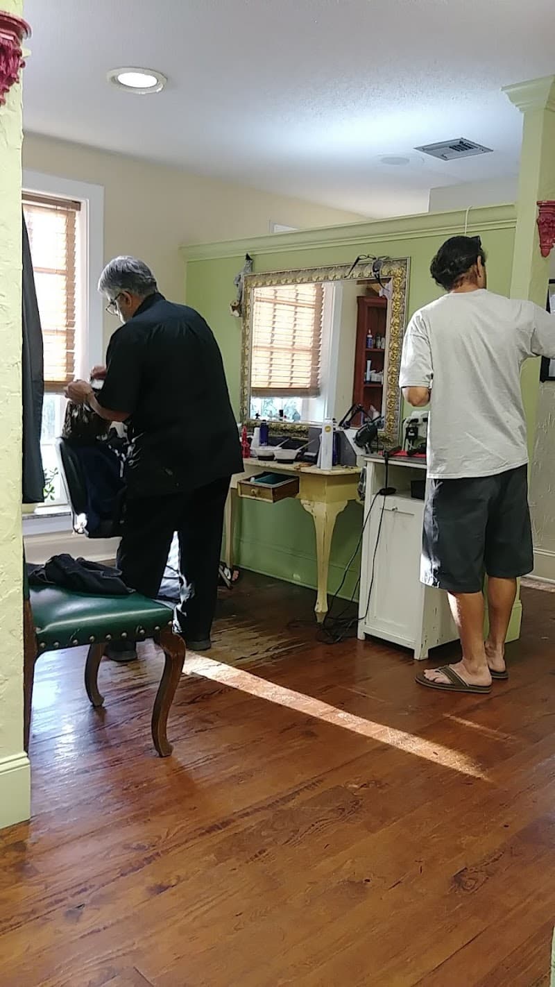 Capillo Salon and Day Spa Mt Dora photo