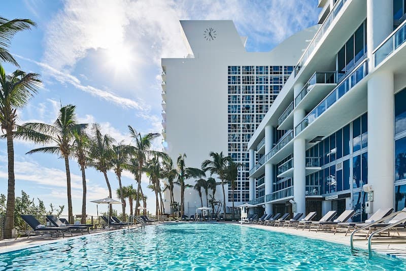 Carillon Miami Wellness Resort photo