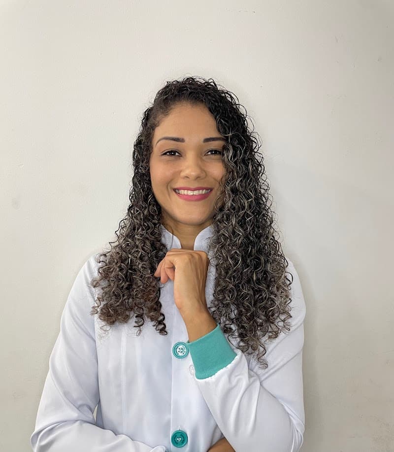 Carina Anjos estética Salvador photo