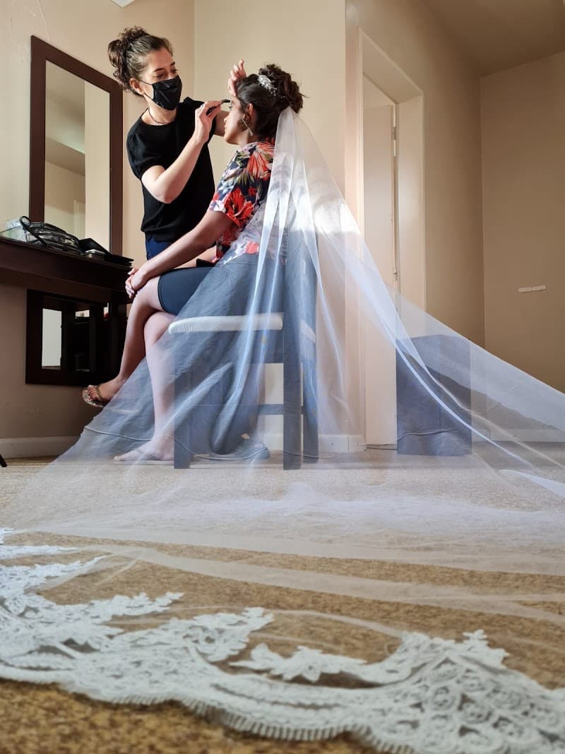 Carla Vera Leroux Make Up Studio Villa Mercedes photo