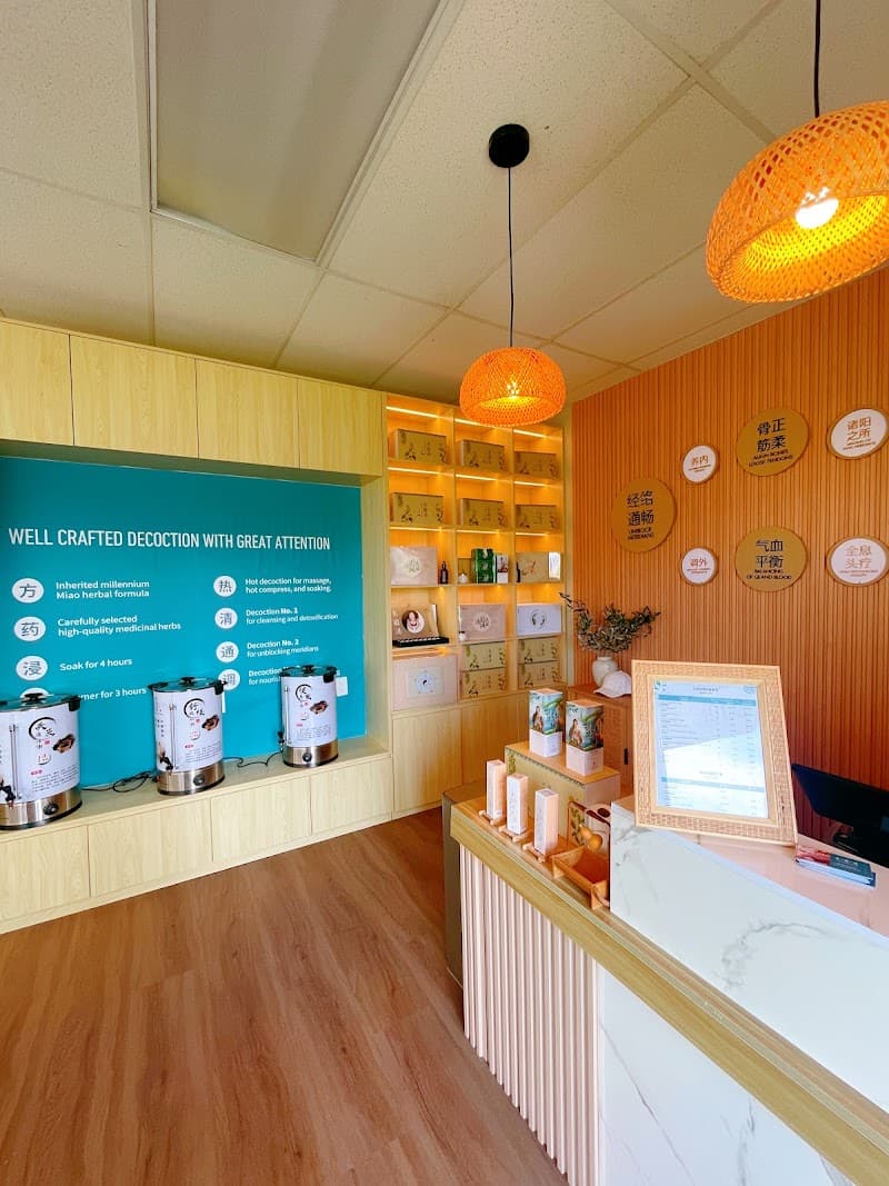Carlton Hair Salon & Day Spa San Diego photo