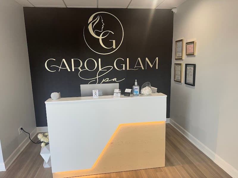 Carol Glam Spa Hoover photo
