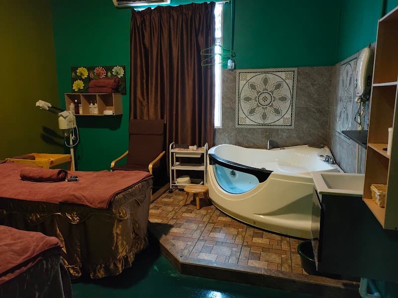 Carols Spa&Wellness Alor Setar photo