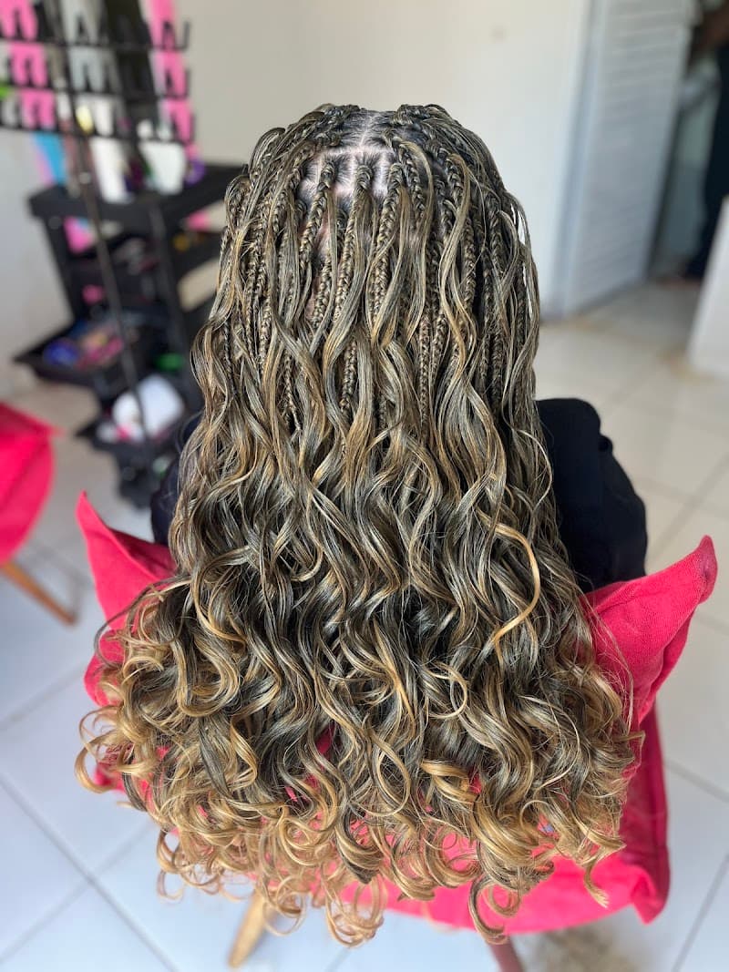 Casa Blanca Hair Fashion Palmas photo