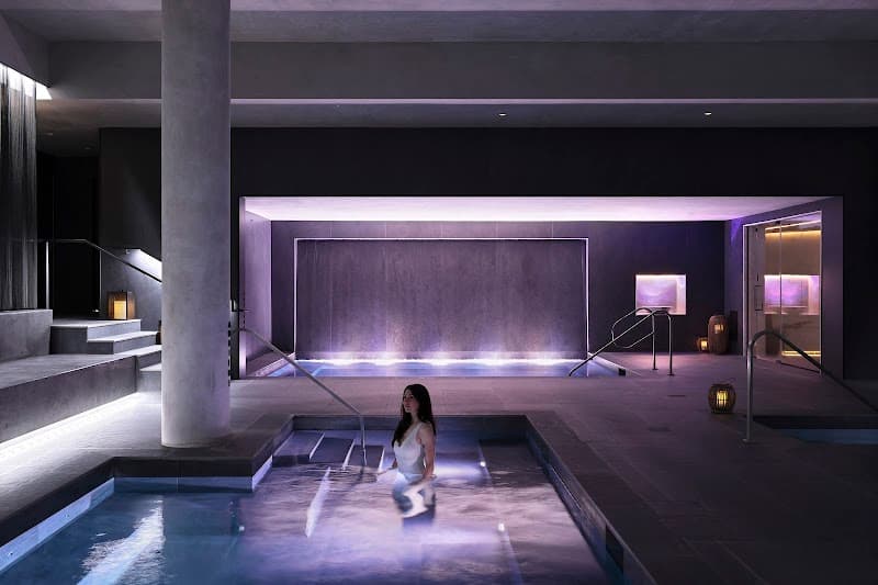 CASCADA Thermal Springs + Hotel Portland photo