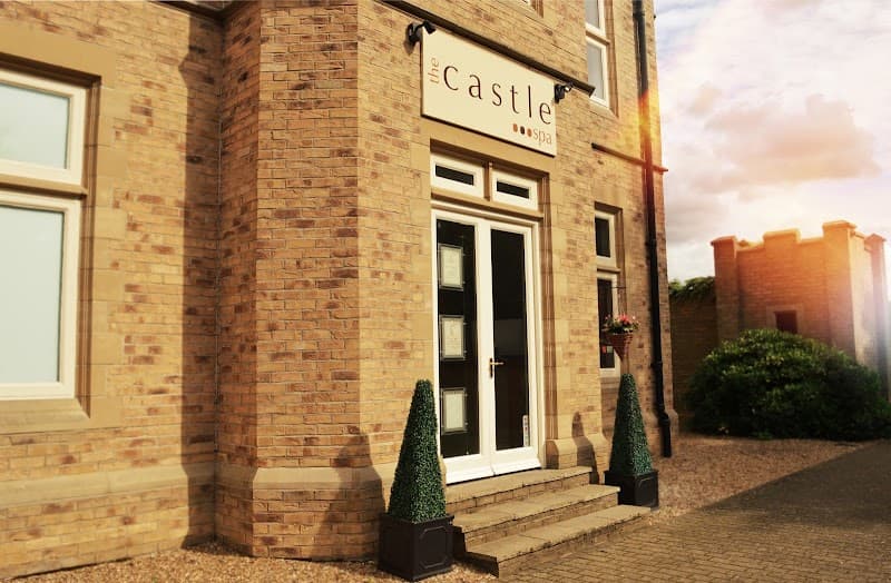 Castle Spa Lucy Brough photo