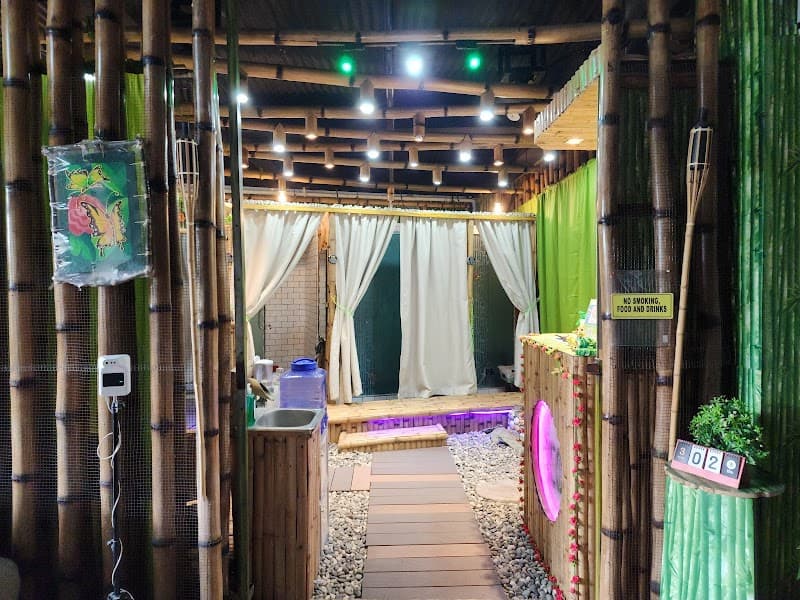 Ceca Steam Bath Massage and Spa Trece Martires City photo