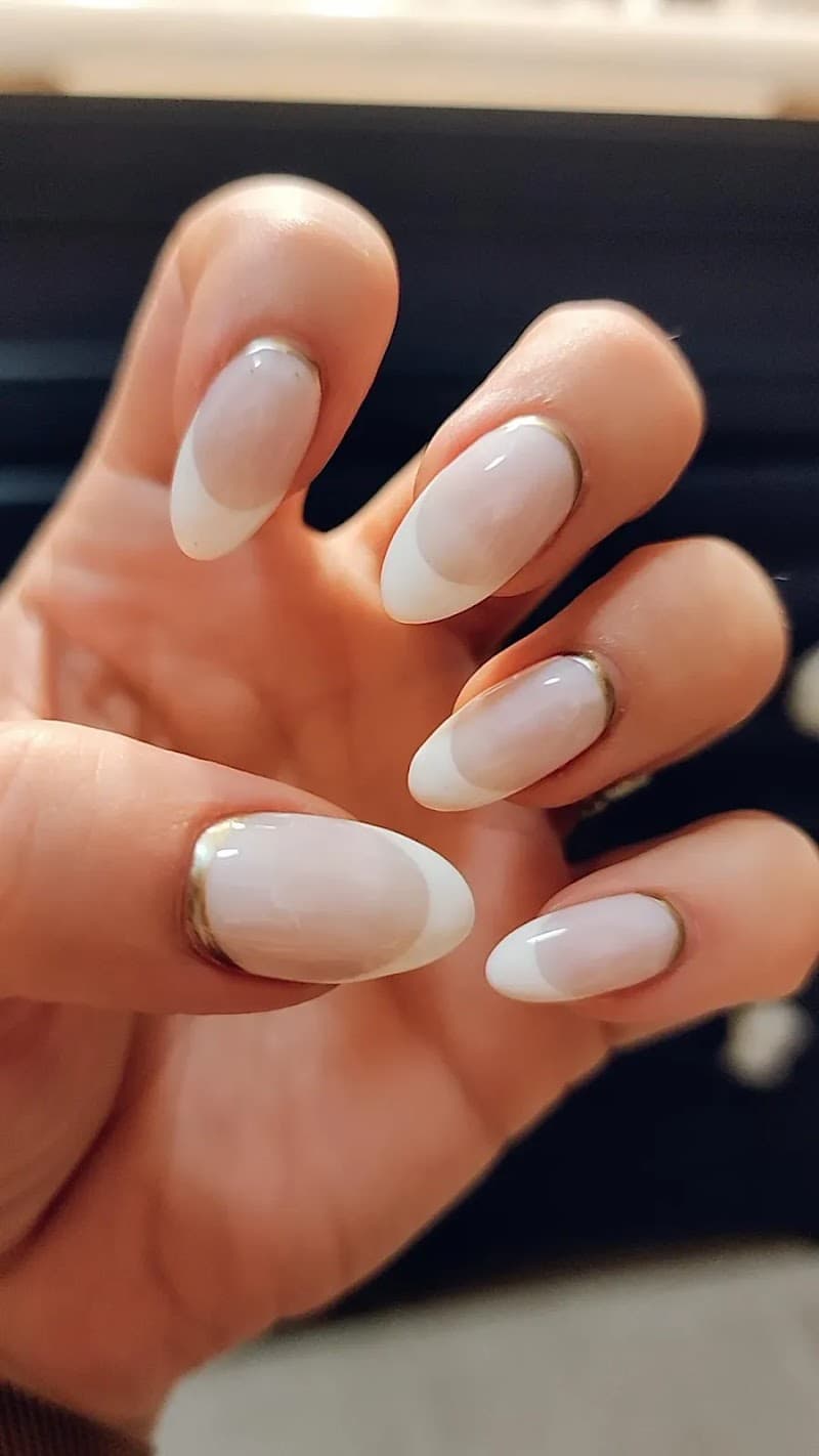 Céci Nails Glastonbury photo