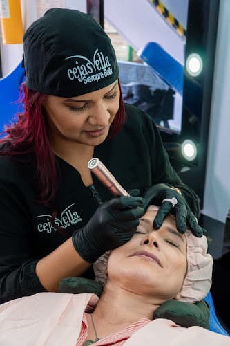 Cejas Vella Ccs Caracas photo