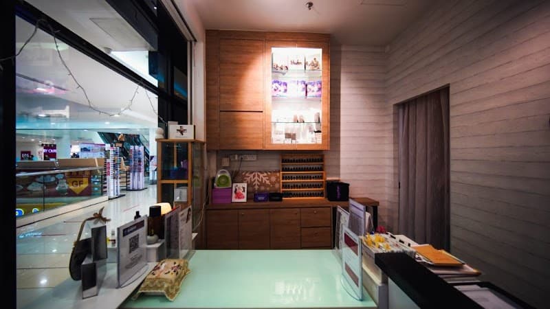 Celeb Beauty Kota Kinabalu photo