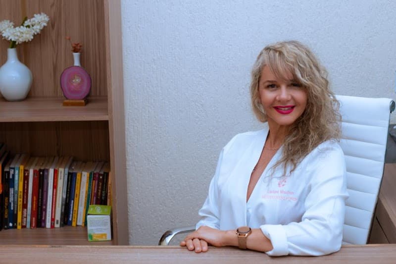 Centro de Estética Corpo em Forma / Aline Alves. Duque de Caxias photo