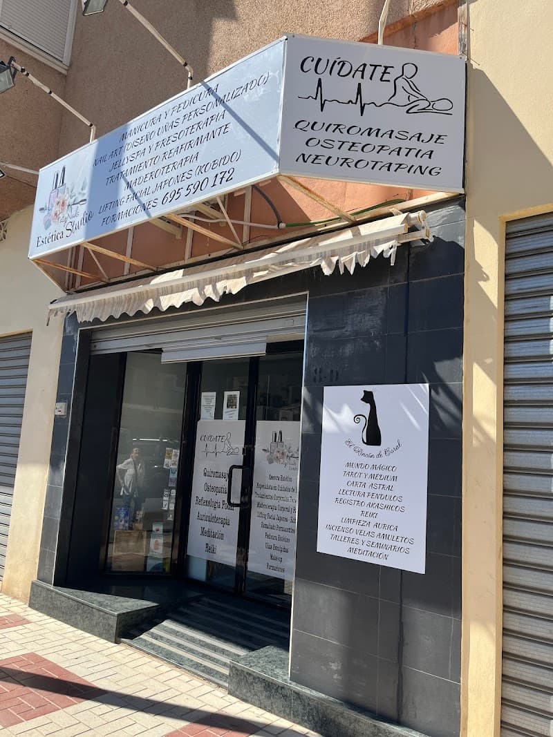 Centro de quiromasaje osteopatia y estetica integral Sylvia Vélez-Málaga photo