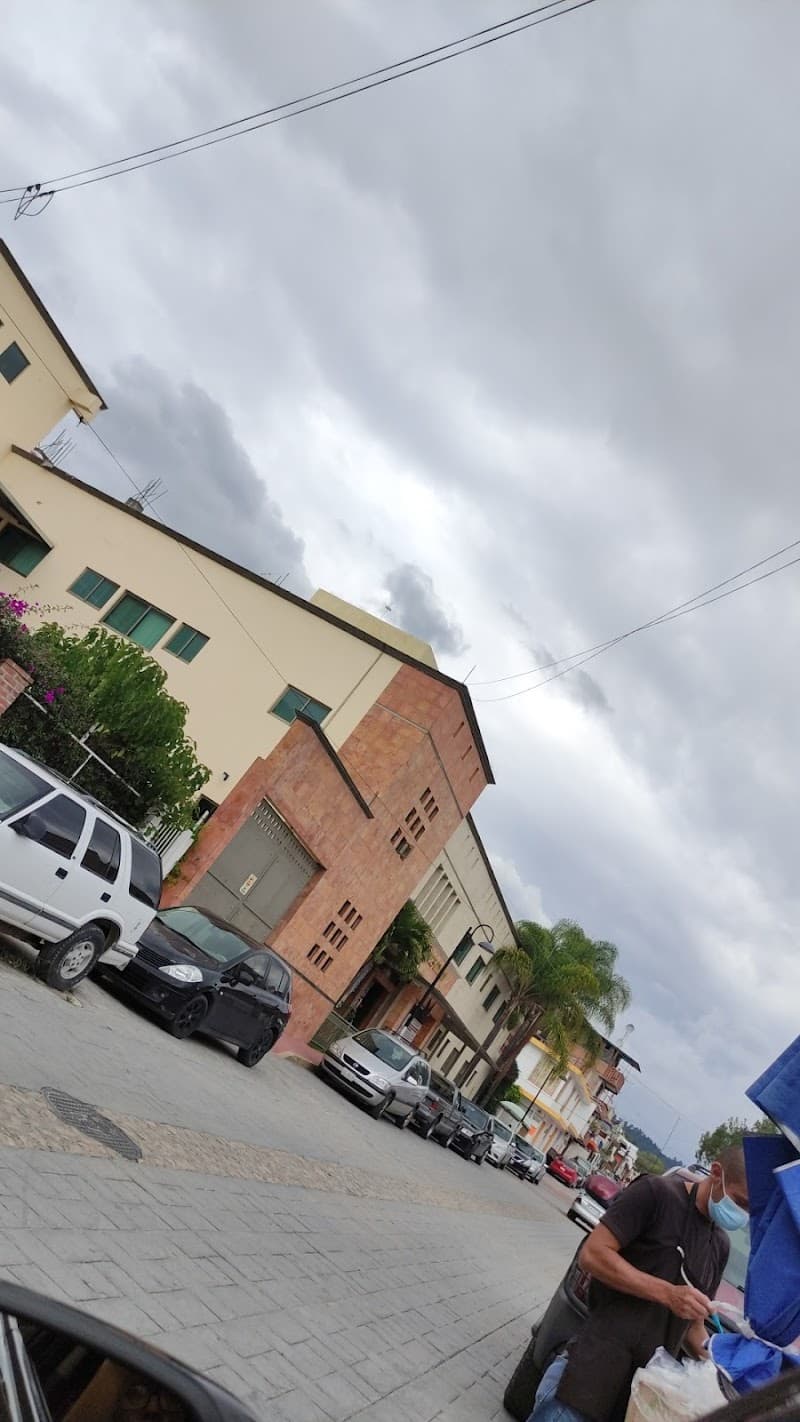 Centro de Rehabilitación, Especialidades y Spa. C R E S Ixtapan de la Sal photo