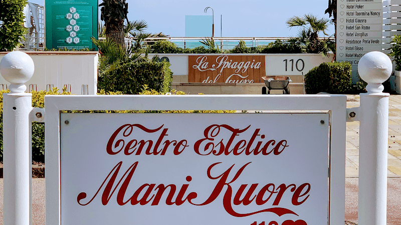 Centro Estetico Manikuore Riccione photo