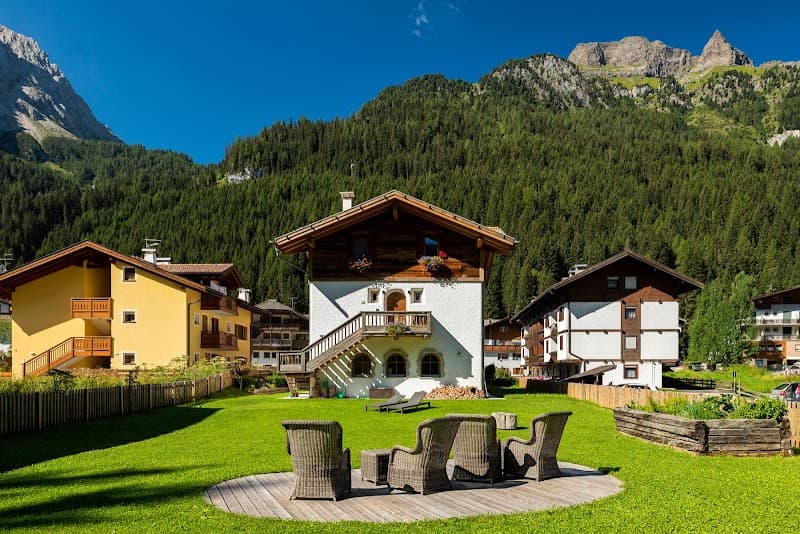 Chalet Vites Mountain Hotel Dolomites photo