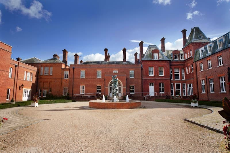 Champneys Tring Spa Resort photo