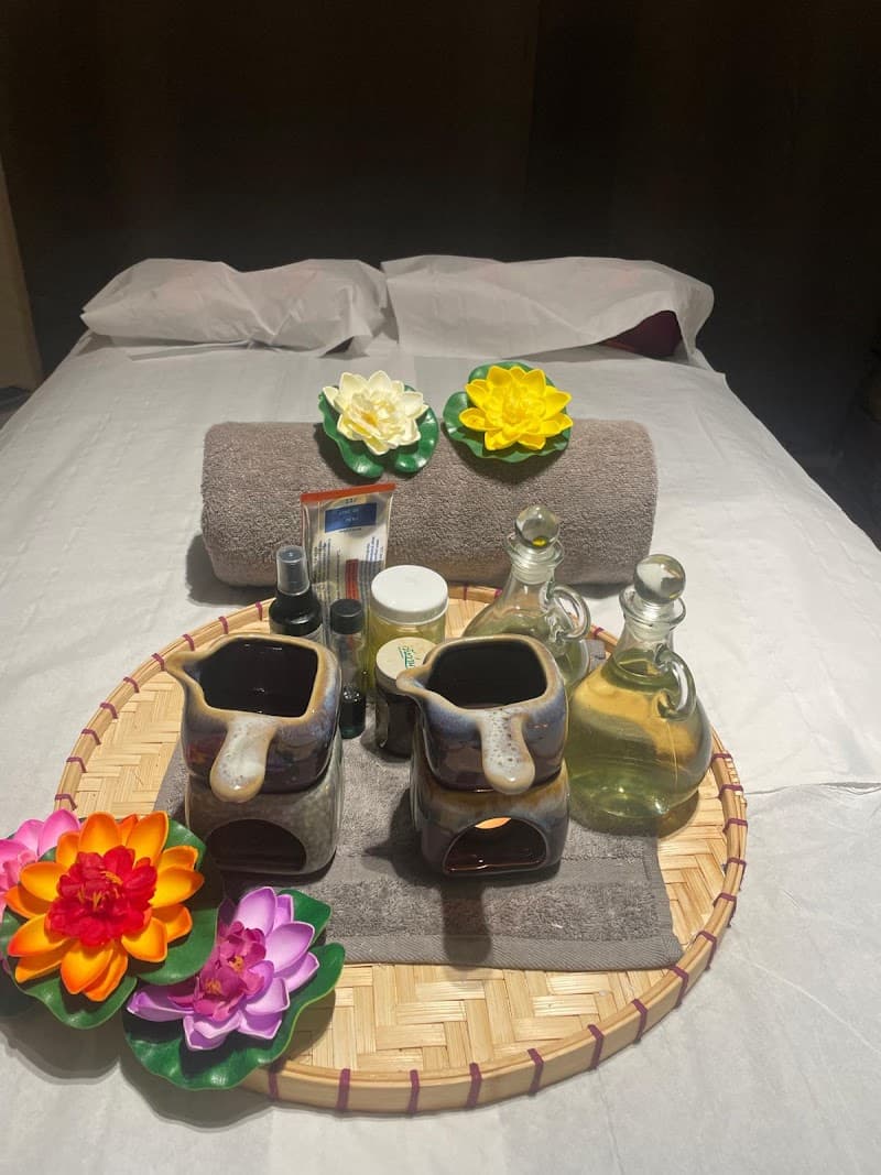 Chana Thai massages Stanley photo