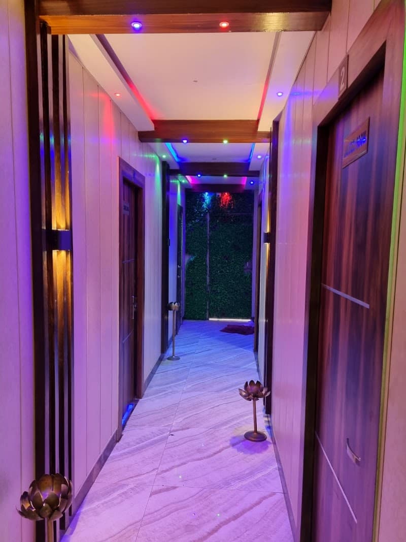 Chandan Sparsh Day Wellness SPA Delhi photo