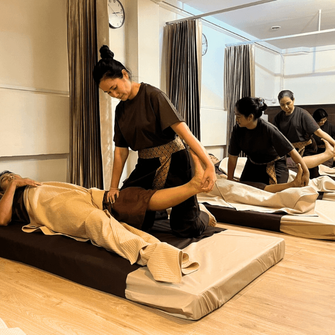 Charuporn Thai Traditional Massage Bangkok photo