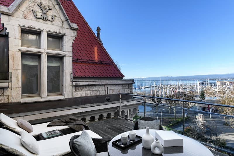 Château d'Ouchy Lausanne photo