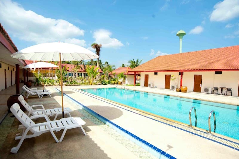 Chatvee Resort & Spa Chonburi photo