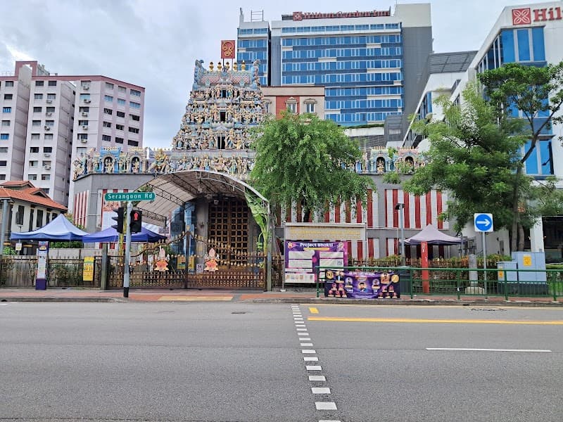 Cheap Singapore photo